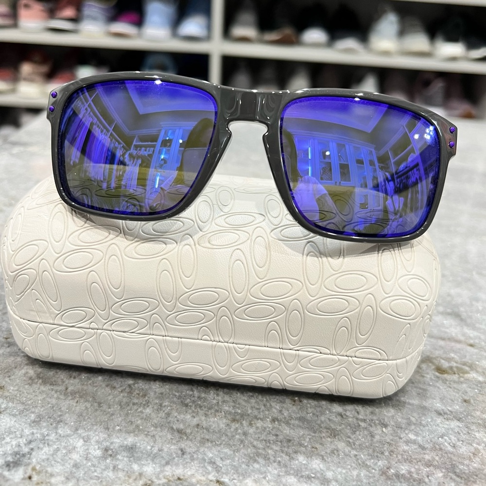 Oakley Holbrook Sunglasses